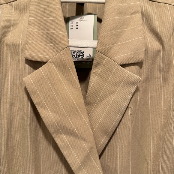 H&M Cut-Out Blazer Jacket Backless Long Sleeve Mini Dress Beige Tan Pinstripe M - Picture 8 of 10